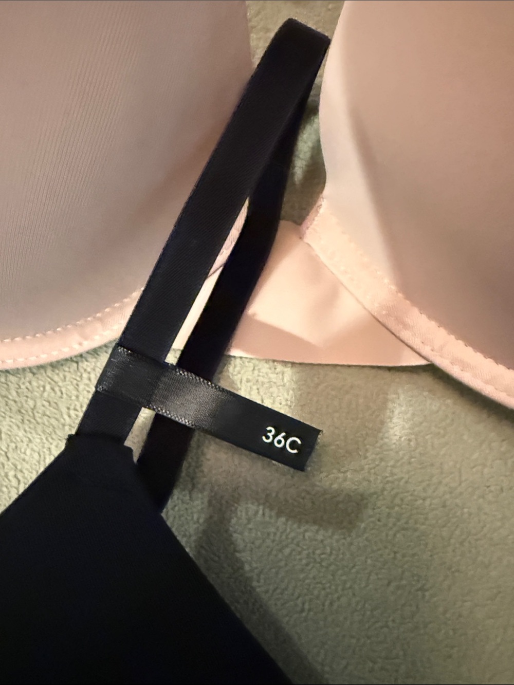 Tahari 3-Pack Smooth padded underwire bras in White, Nude, and Black size 36C - Picture 2 of 5